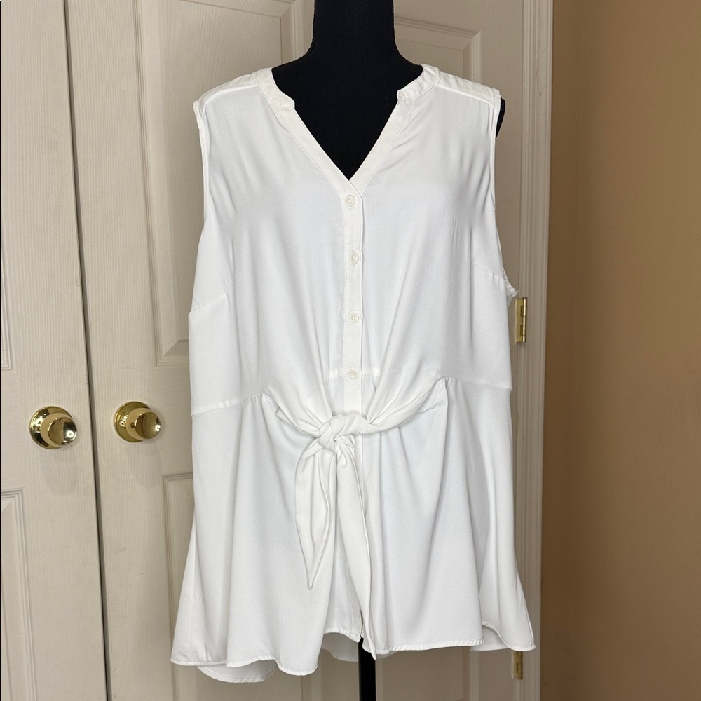 Torrid White Sleeveless Tie-Front Blouse